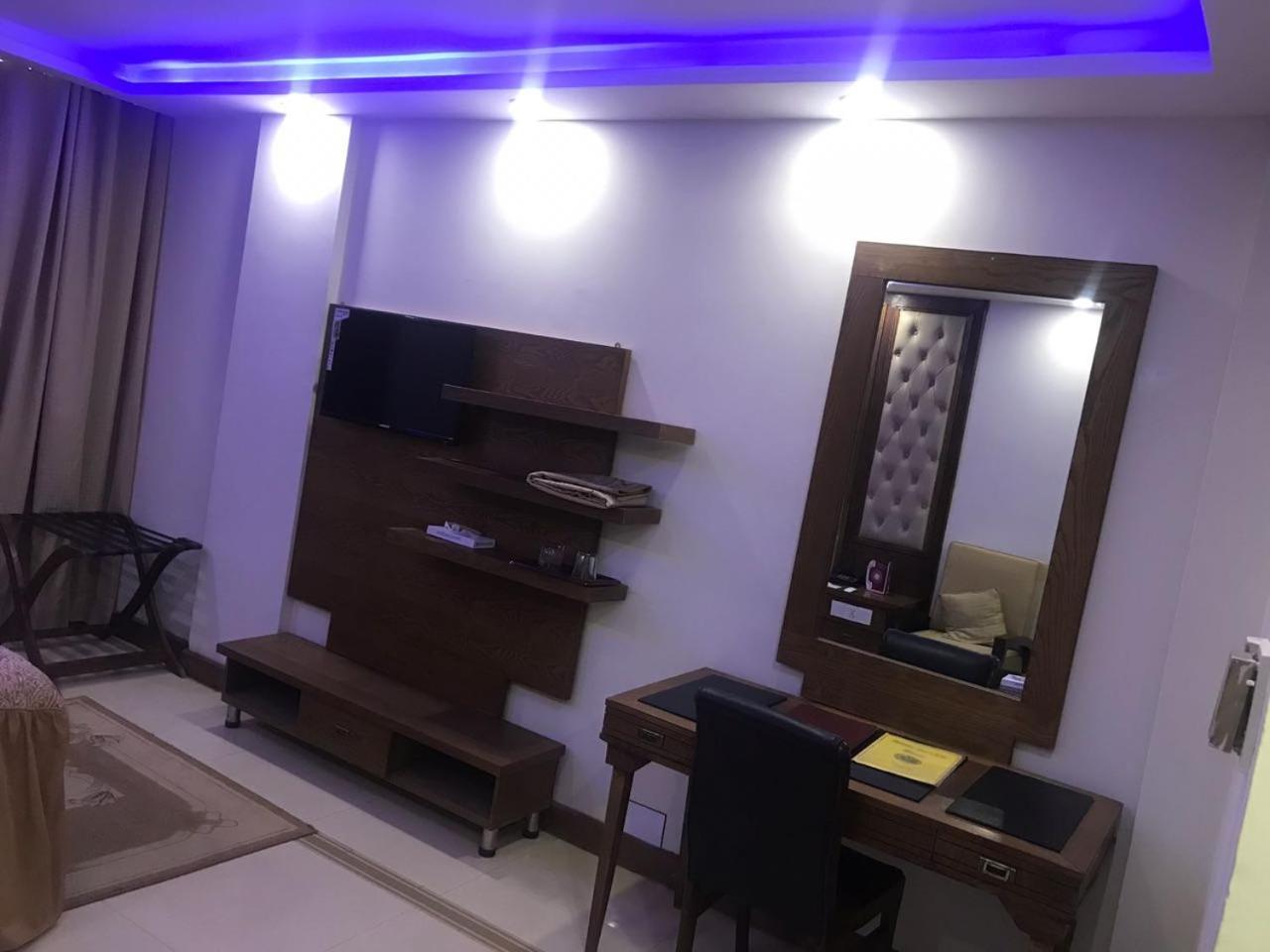 Hotel Shalimar Rawalpindi Dış mekan fotoğraf